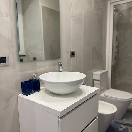 Naomi Luxury 2 Apartment *
